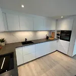 Lofoten Aurora Seafront Penthouse 罗弗敦极光海滨顶层豪华公寓