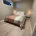 Lofoten Aurora Seafront Penthouse 罗弗敦极光海滨顶层豪华公寓 아파트 *