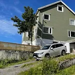 Lofoten Aurora Seafront Penthouse 罗弗敦极光海滨顶层豪华公寓 * Sørvågen