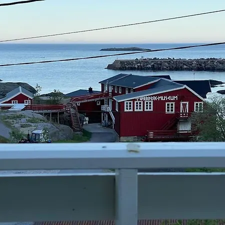 Lejlighed Lofoten Aurora Seafront Penthouse 罗弗敦极光海滨顶层豪华公寓 *