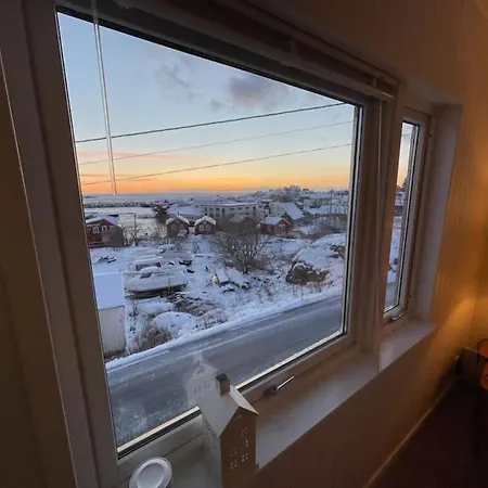 Lofoten Aurora Seafront Penthouse 罗弗敦极光海滨顶层豪华公寓 Apartament *