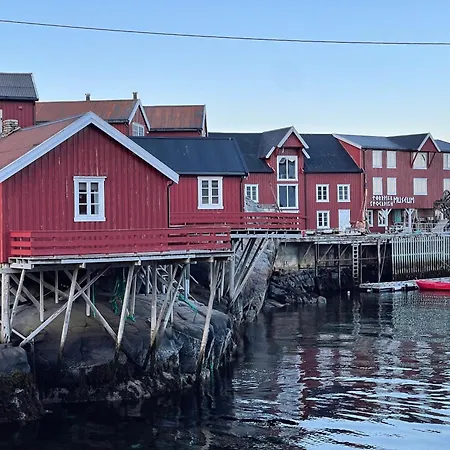 Lejlighed Lofoten Aurora Seafront Penthouse 罗弗敦极光海滨顶层豪华公寓 *