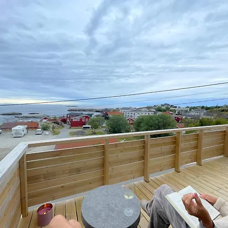 Lofoten Aurora Seafront Penthouse 罗弗敦极光海滨顶层豪华公寓 Διαμέρισμα