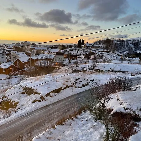 Apartment Lofoten Aurora Seafront Penthouse 罗弗敦极光海滨顶层豪华公寓
