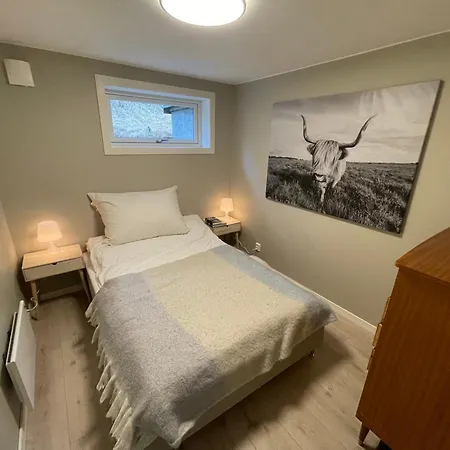Lofoten Aurora Seafront Penthouse 罗弗敦极光海滨顶层豪华公寓 * Å