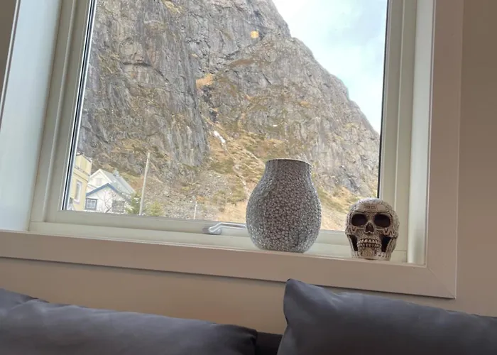 Lofoten Aurora Seafront Penthouse 罗弗敦极光海滨顶层豪华公寓 * Sørvågen
