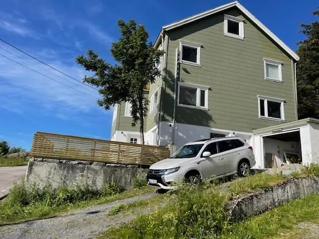 Lofoten Aurora Seafront Penthouse 罗弗敦极光海滨顶层豪华公寓 * Sørvågen