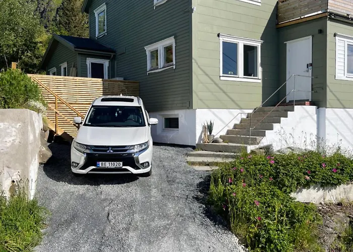 Lofoten Aurora Seafront Penthouse 罗弗敦极光海滨顶层豪华公寓 Leilighet Sørvågen