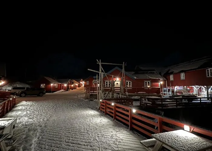 شقة Lofoten Aurora Seafront Penthouse 罗弗敦极光海滨顶层豪华公寓 Sørvågen