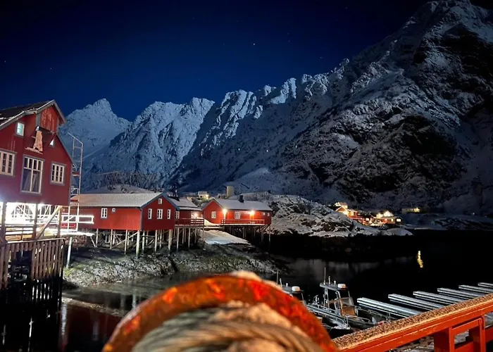 Leilighet Lofoten Aurora Seafront Penthouse 罗弗敦极光海滨顶层豪华公寓 Sørvågen