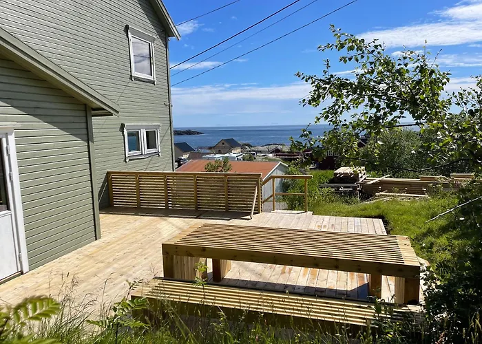 Lofoten Aurora Seafront Penthouse 罗弗敦极光海滨顶层豪华公寓 *